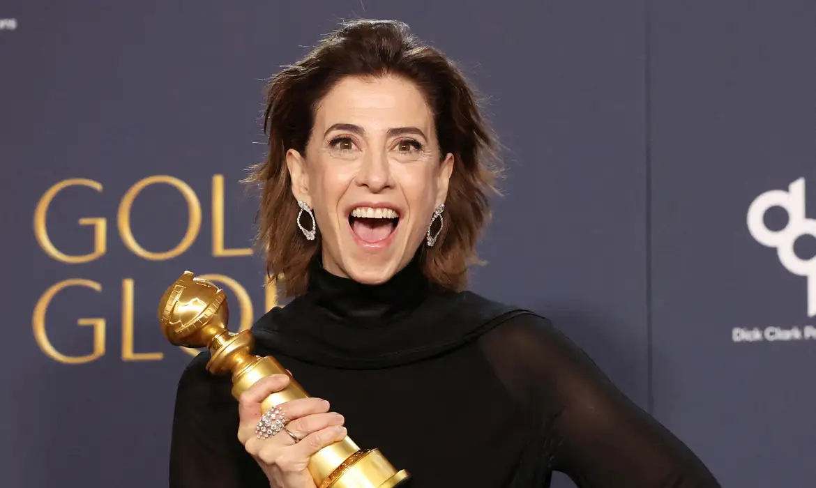 Fernanda Torres Vence o Globo de Ouro de Melhor Atriz