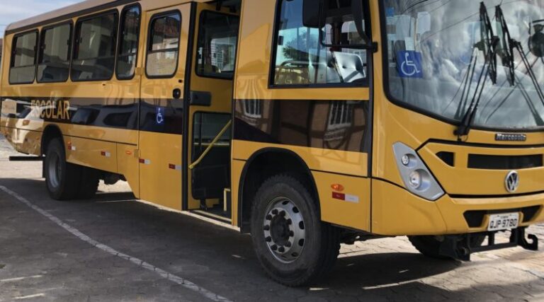 Horários de transporte coletivo estudantil voltam nesta segunda (10)