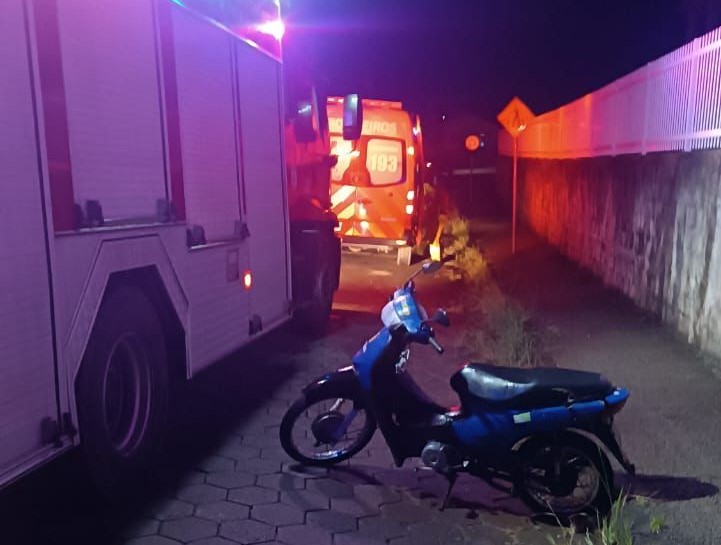 Motociclista sofre escoriações, após queda de moto no bairro Missões em Ilhota