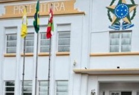 Diretoria de Bem-Estar Animal apura denúncia de maus-tratos a animais no Barracão