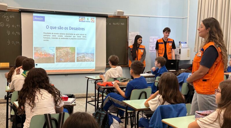 Prefeitura de Gaspar retoma programa Defesa Civil na Escola