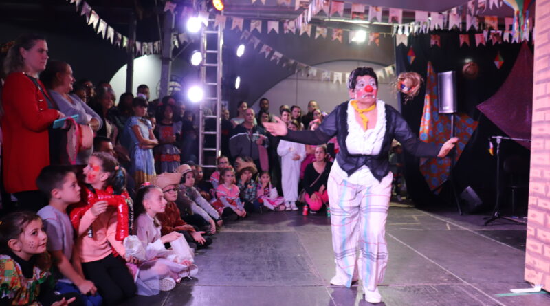 Gaspar contempla suplentes da Lei Aldir Blanc com novos recursos para a cultura