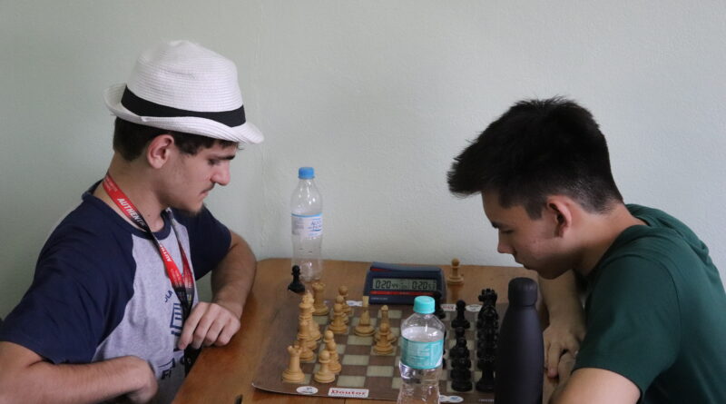 Clube de Xadrez abre novas inscrições para participação da comunidade