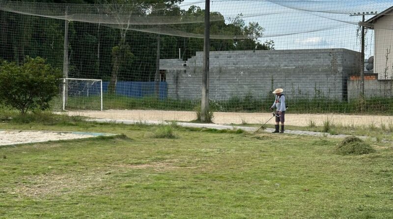 Prefeitura de Gaspar firma nova contratação de serviços de roçada