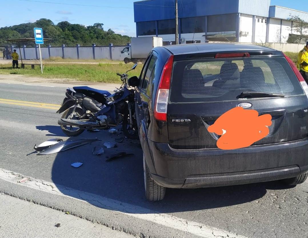 Motociclista morre após colisão com carro no bairro Sete de Setembro