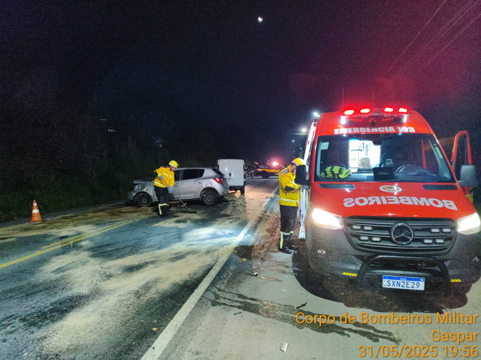 Colisão entre três veículos deixa três feridos no bairro Santa Terezinha em Gaspar