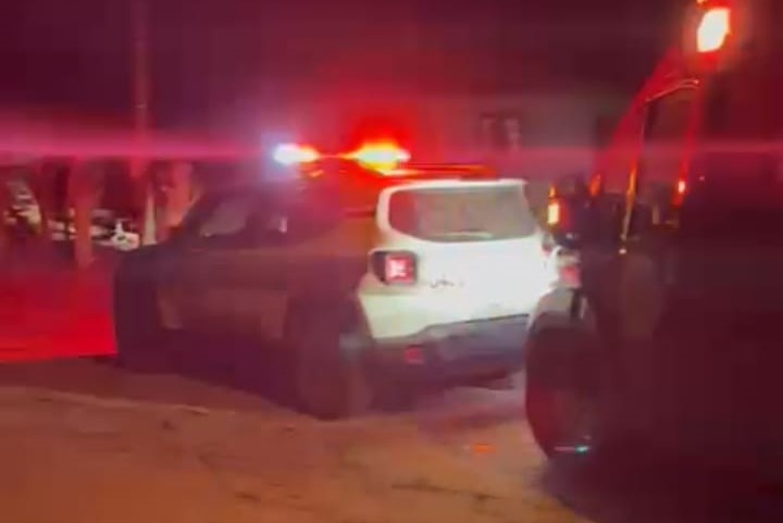 Polícia Militar e Bombeiros de Ilhota atendem homem baleado após roubo na Estrada Geral Braço do Baú em Ilhota