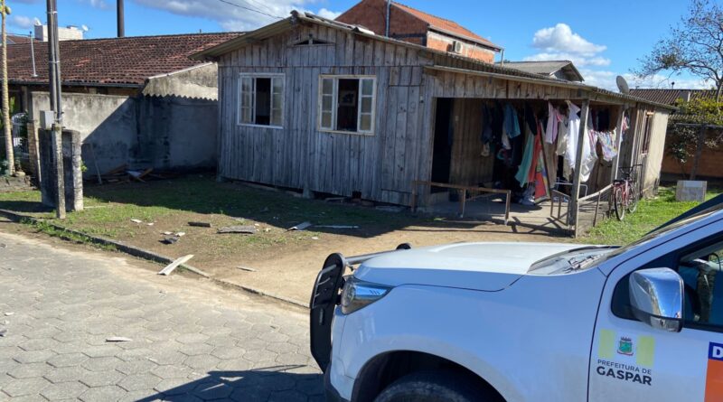 Prefeitura de Gaspar registra cinco ocorrências devido às rajadas de vento desta segunda-feira (28)