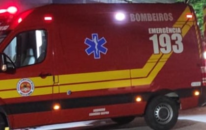 Colisão entre carro e moto deixa motociclista com ferimentos no Poço Grande em Gaspar