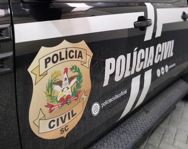 Força-Tarefa da PCSC e do TCE/SC deflagra a Operação LUMEN, no âmbito de investigação sobre fraude em licitação para aquisição de luminárias LED, que ocorreu na Prefeitura de Gaspar em 2022.