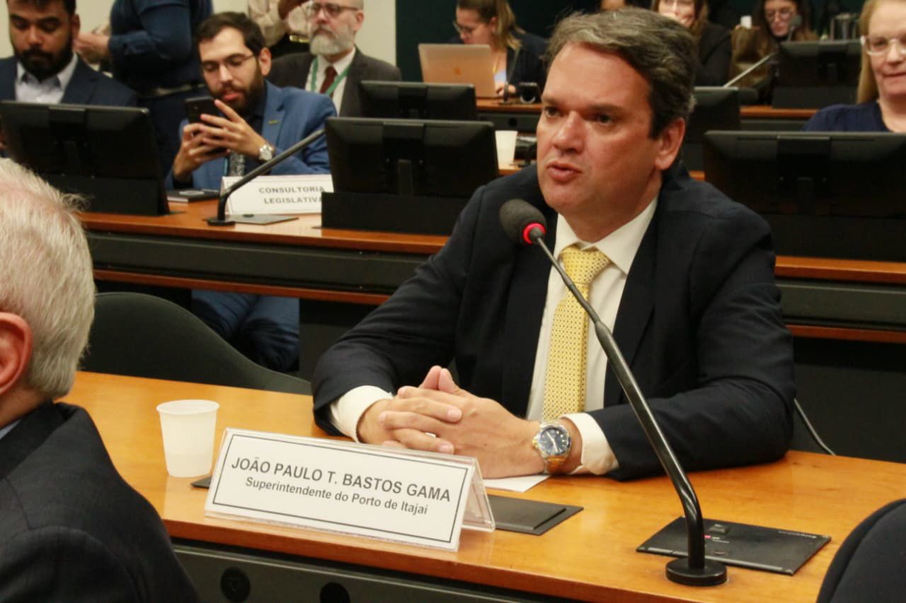Superintendente do Porto de Itajaí participa de audiência pública em Brasília