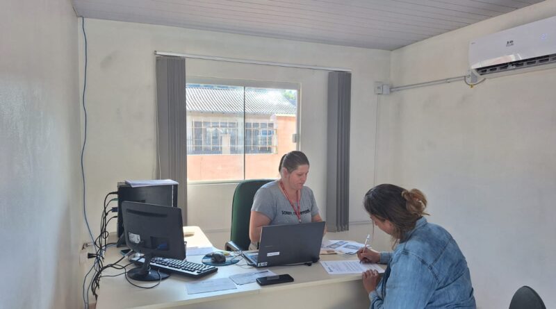 Bairros de Gaspar recebem serviços do CRAS Itinerante