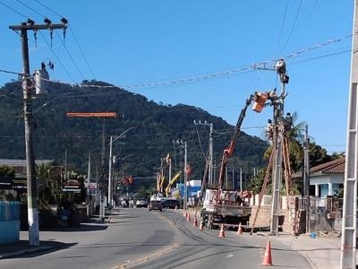 Celesc mantém atendimentos emergenciais na região de Blumenau durante greve