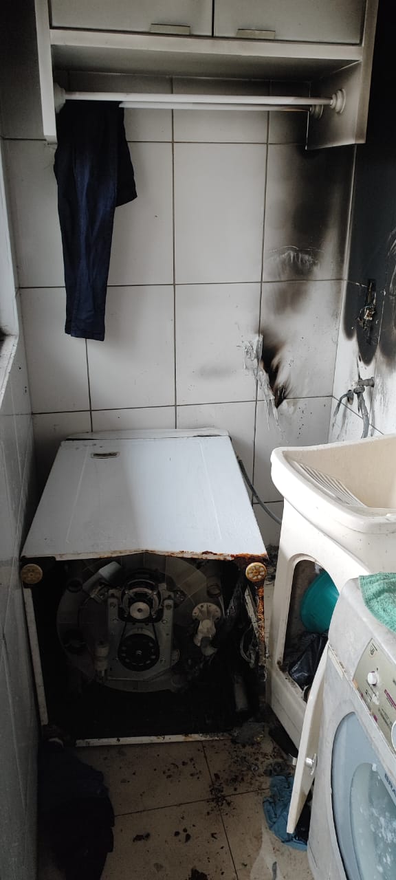 Bombeiros de Gaspar atendem principio de incêndio no Bairro Lagoa nesta segunda-feira 6