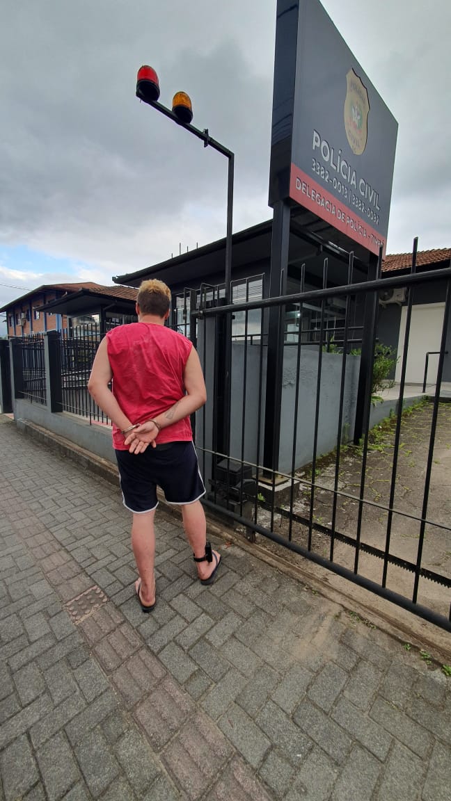 Polícia Civil cumpre mandado de prisão preventiva por homicídio ocorrido no interior de Rio dos Cedros